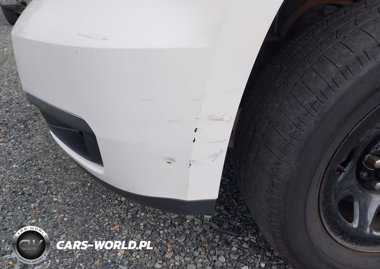 2019 Chevrolet Tahoe Commercial Fleet VIN:1GNSKDECXKR218000 - 12