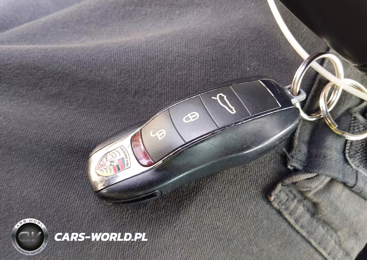 2013 Porsche Panamera Gts VIN:WP0AF2A72DL076298 - 11