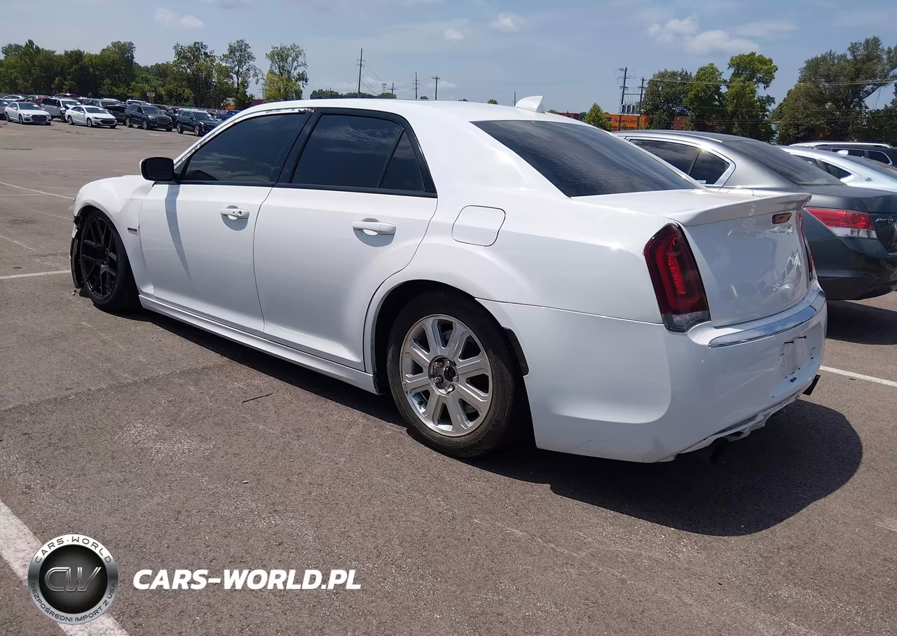 2020 Chrysler 300 300S VIN:2C3CCABT8LH217222 - 3