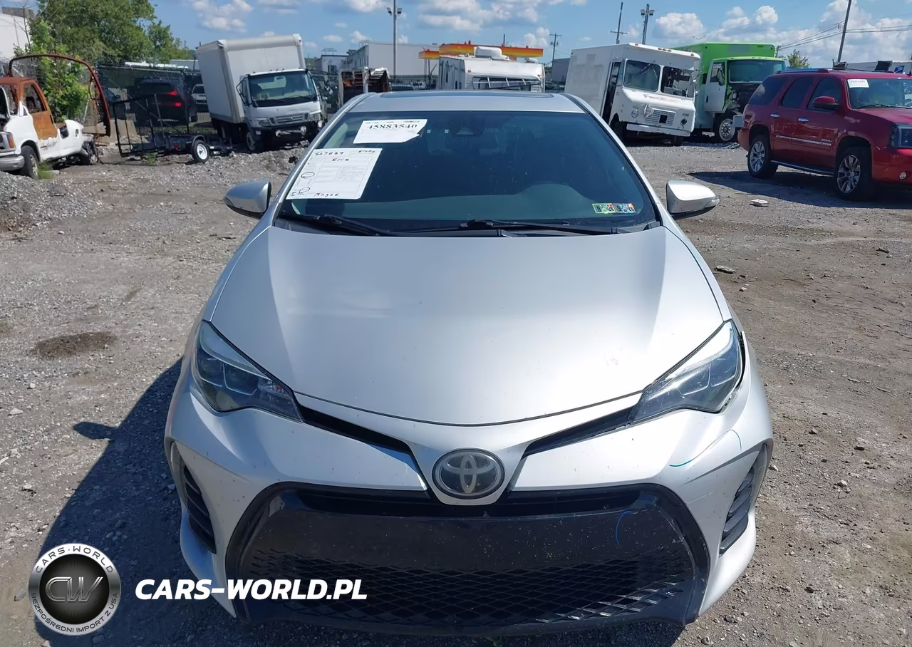 2017 Toyota Corolla Se Special Edition VIN:5YFBURHE7HP637096 - 12