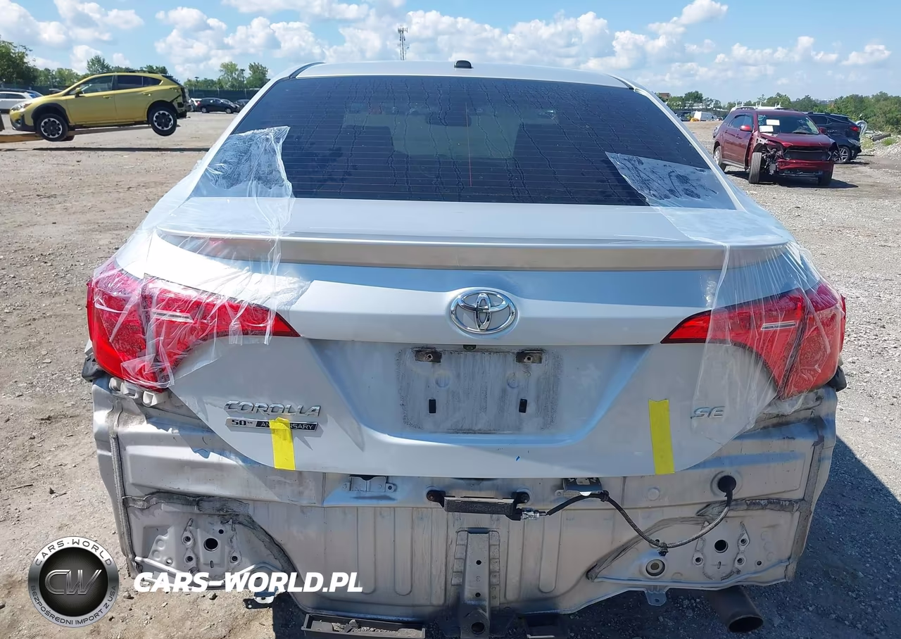 2017 Toyota Corolla Se Special Edition VIN:5YFBURHE7HP637096 - 6