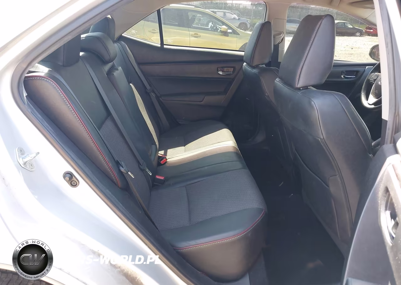 2017 Toyota Corolla Se Special Edition VIN:5YFBURHE7HP637096 - 8