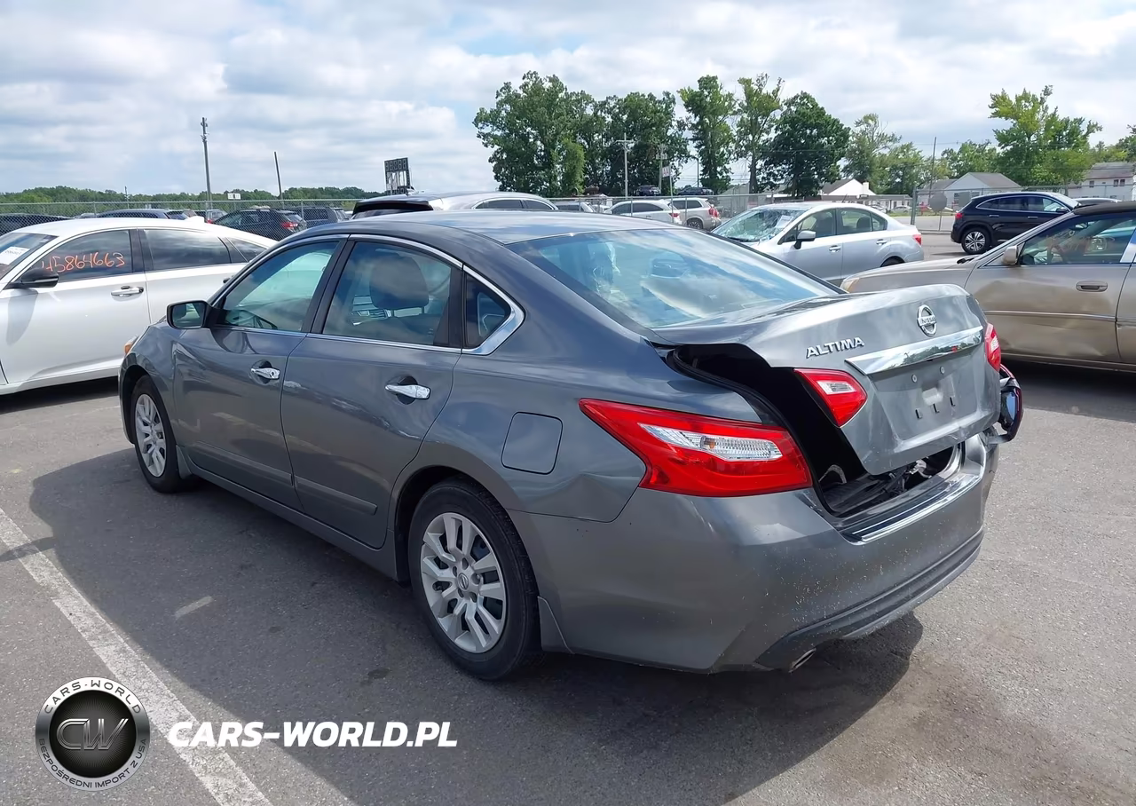 2017 Nissan Altima 2.5 S VIN:1N4AL3AP3HN331927 - 3