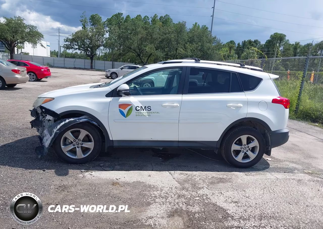 2015 Toyota Rav4 Xle VIN:2T3RFREV1FW247997 - 15