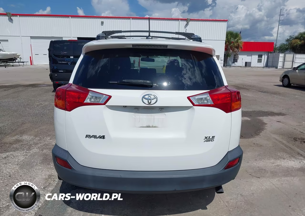 2015 Toyota Rav4 Xle VIN:2T3RFREV1FW247997 - 17