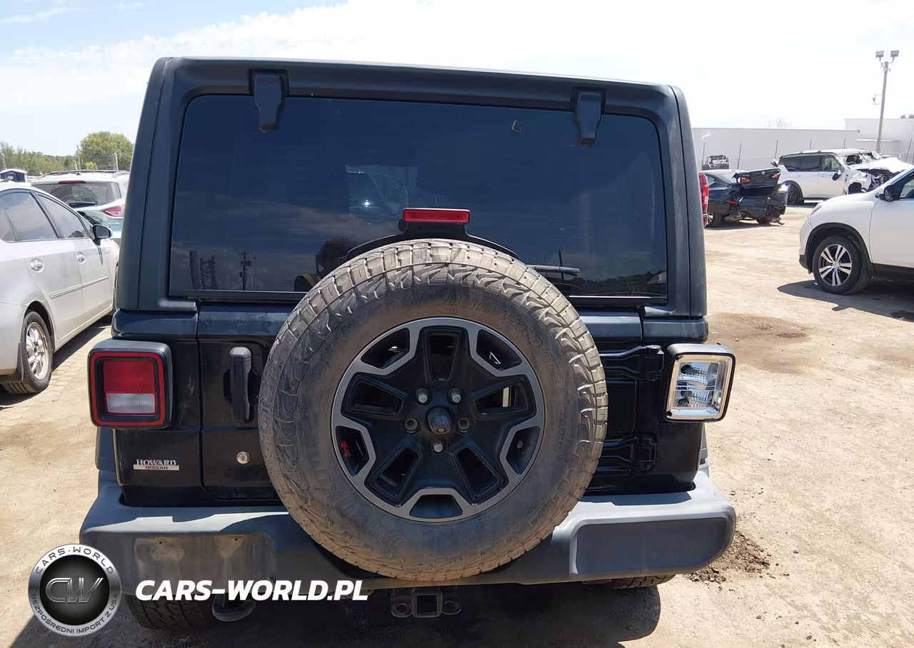 2018 Jeep Wrangler Unlimited Sport 4X4 VIN:1C4HJXDN1JW264633 - 16
