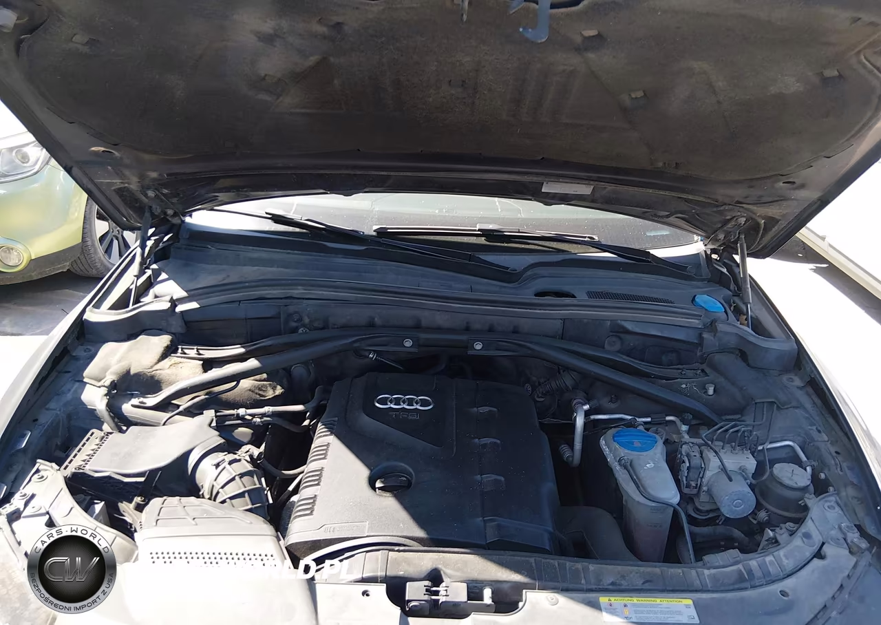 2012 Audi Q5 2.0T Premium VIN:WA1LFAFP2CA051062 - 10