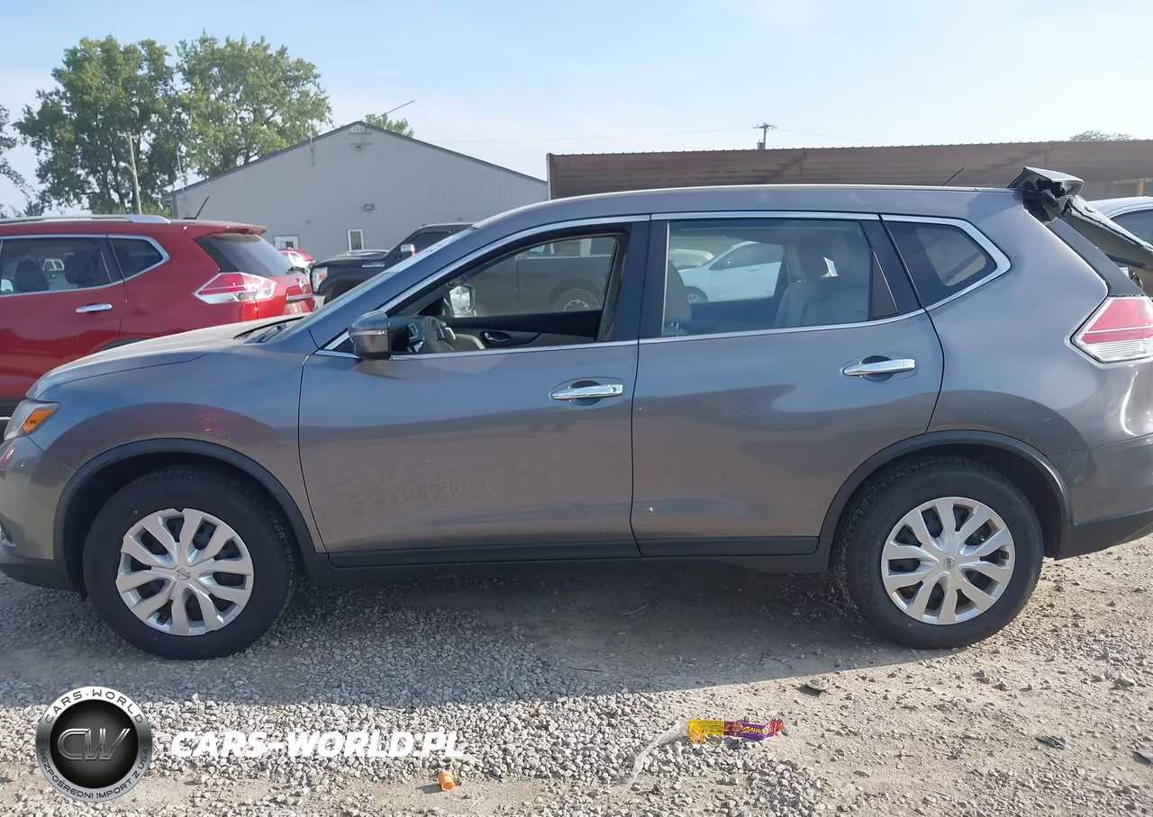 2015 Nissan Rogue S VIN:KNMAT2MV4FP589910 - 14