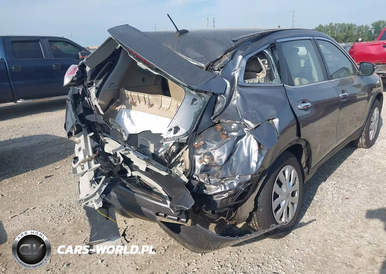 2015 Nissan Rogue S VIN:KNMAT2MV4FP589910 - 6