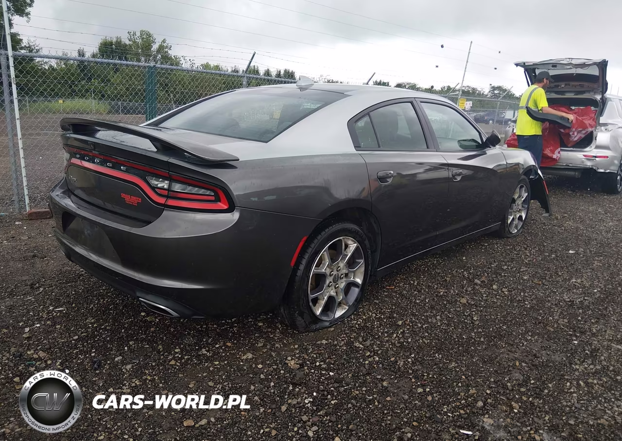 2015 Dodge Charger Sxt VIN:2C3CDXJG4FH863852 - 4