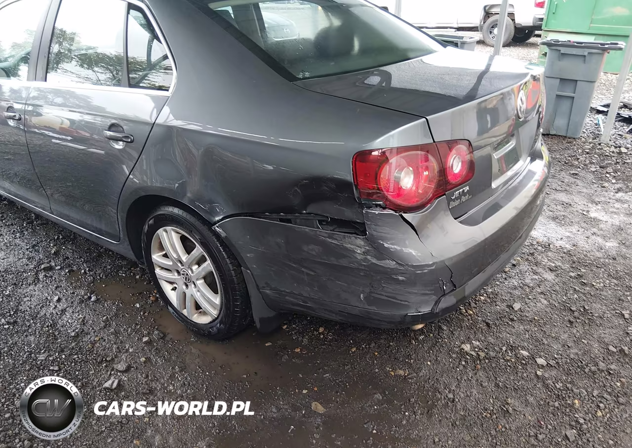 2010 Volkswagen Jetta Tdi VIN:3VWRL7AJ1AM181300 - 6