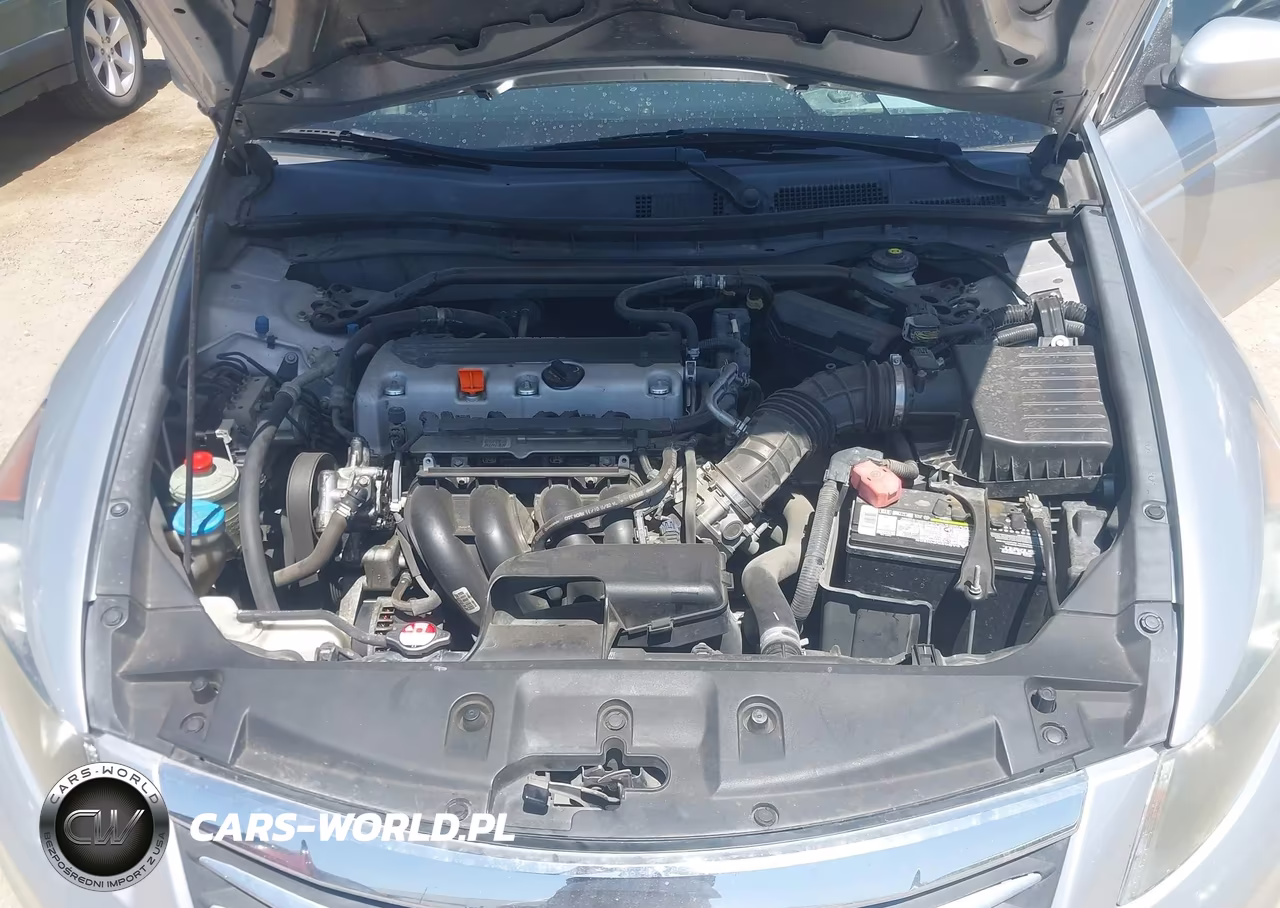 2011 Honda Accord Exl VIN:1HGCP2F80BA100213 - 10