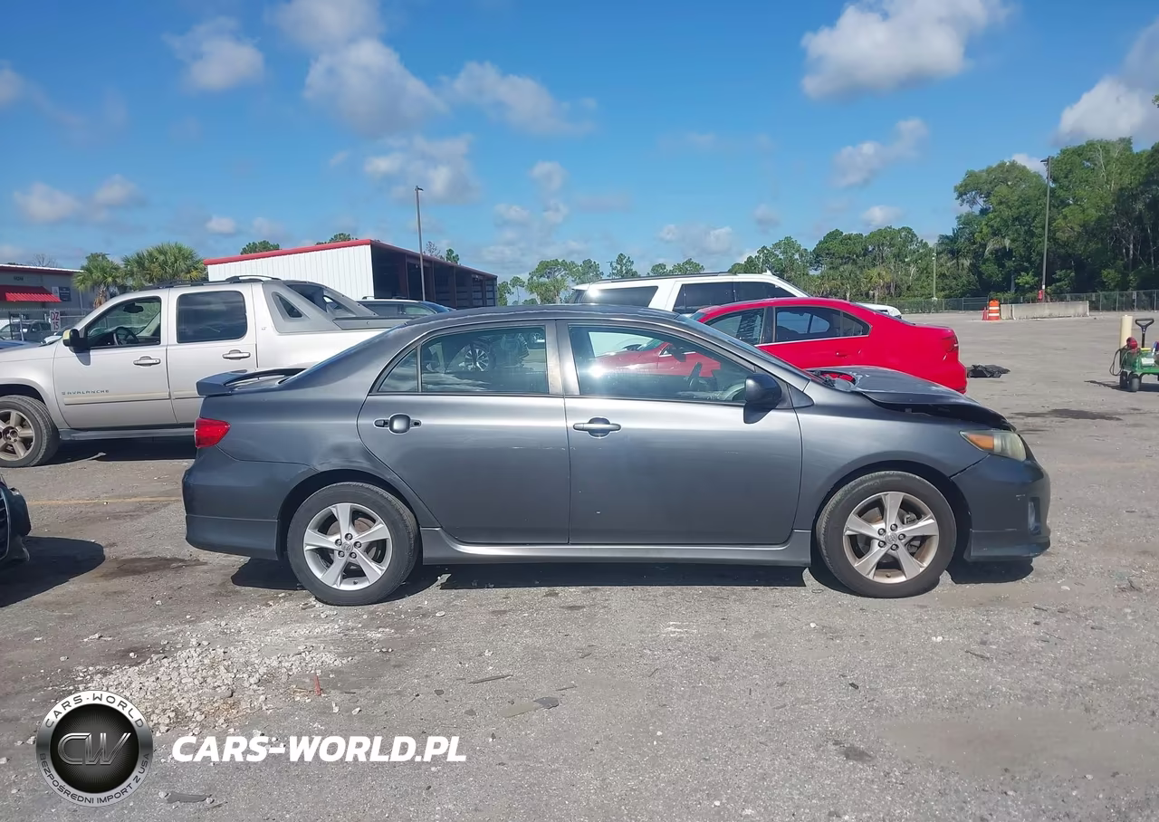 2011 Toyota Corolla S VIN:2T1BU4EE2BC597962 - 13