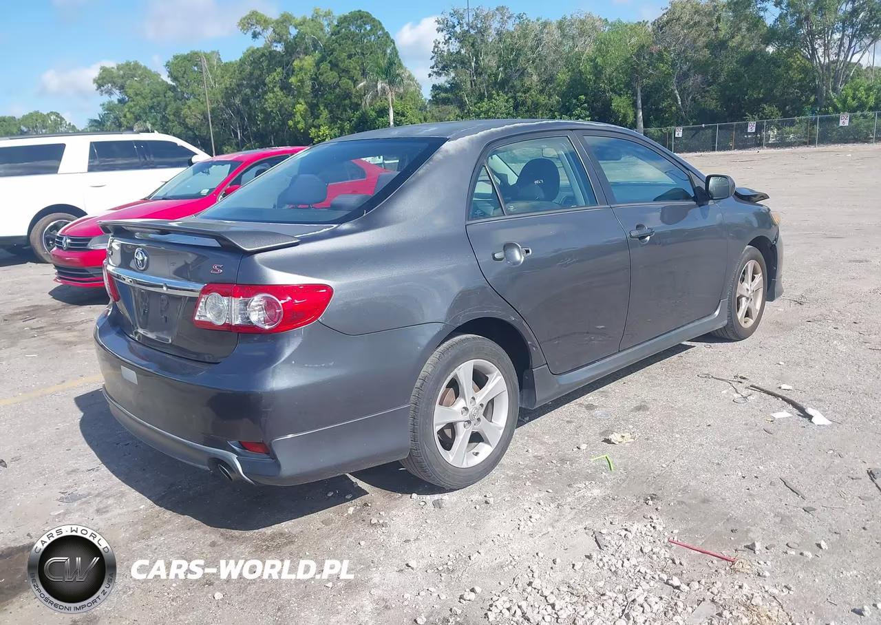 2011 Toyota Corolla S VIN:2T1BU4EE2BC597962 - 4
