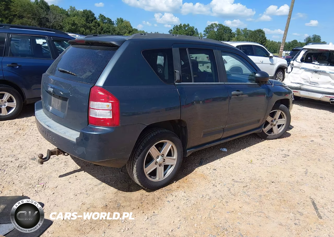 2008 Jeep Compass Sport VIN:1J8FF47W98D666524 - 4