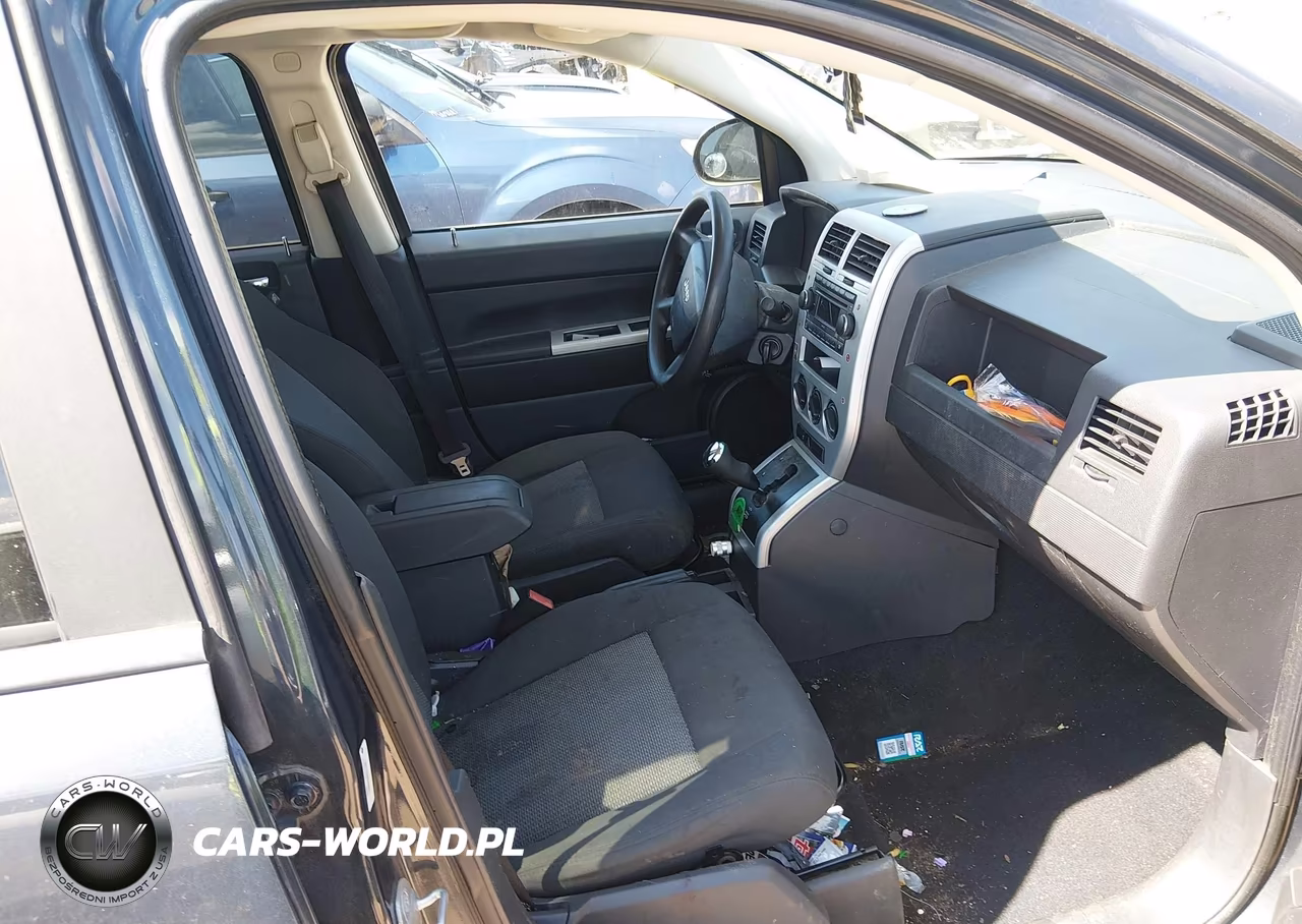 2008 Jeep Compass Sport VIN:1J8FF47W98D666524 - 5
