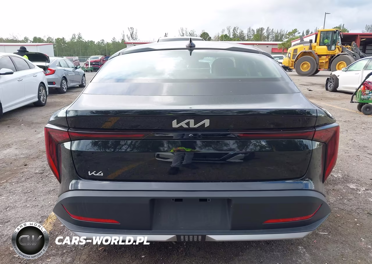 2025 Kia K4 Lxs VIN:3KPFT4DE7SE104719 - 17