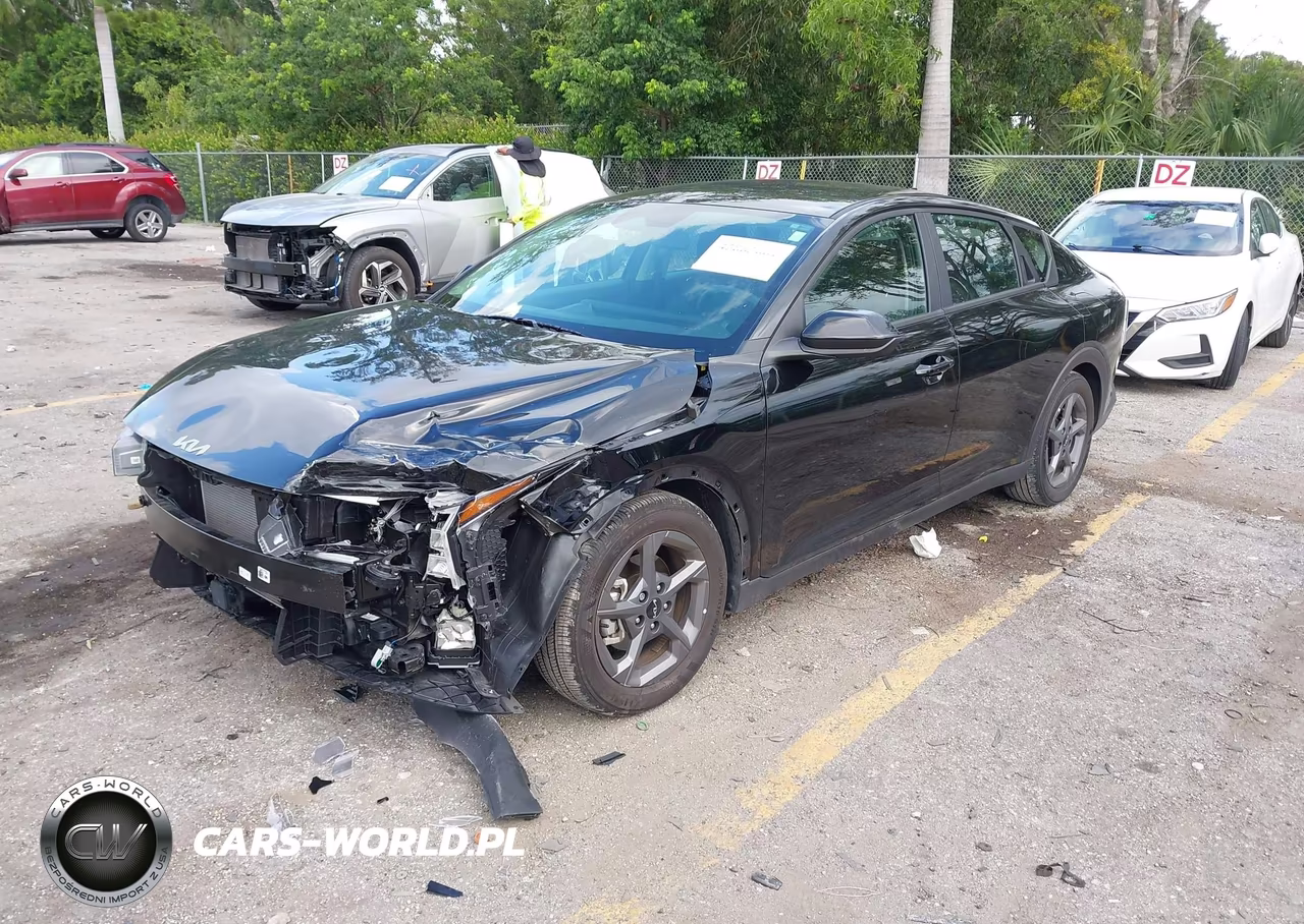 2025 Kia K4 Lxs VIN:3KPFT4DE7SE104719 - 2
