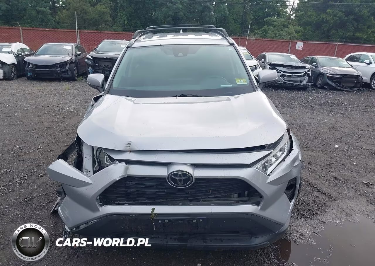 2021 Toyota Rav4 Xle VIN:2T3P1RFV5MW171668 - 12