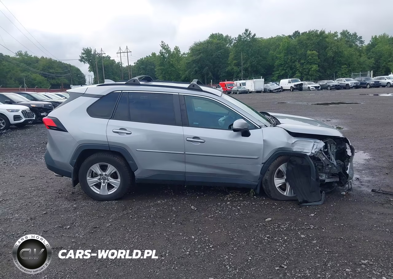 2021 Toyota Rav4 Xle VIN:2T3P1RFV5MW171668 - 13