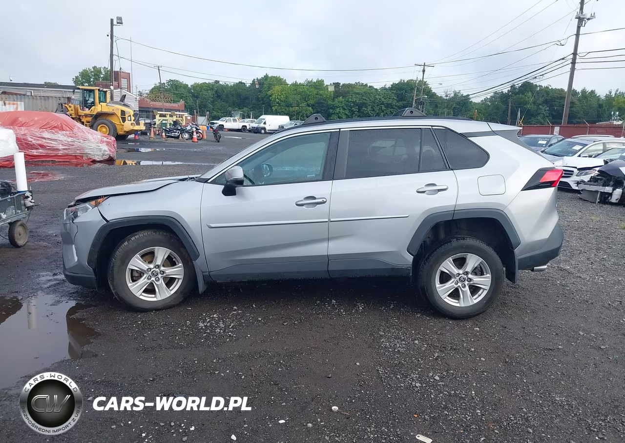 2021 Toyota Rav4 Xle VIN:2T3P1RFV5MW171668 - 14