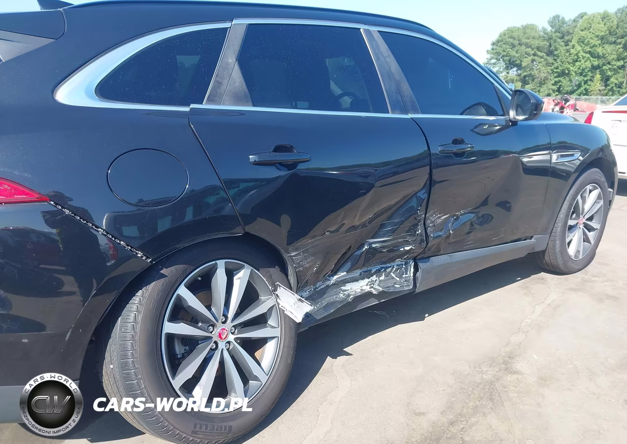 2018 Jaguar F-Pace 25T Prestige VIN:SADCK2FX1JA286447 - 6