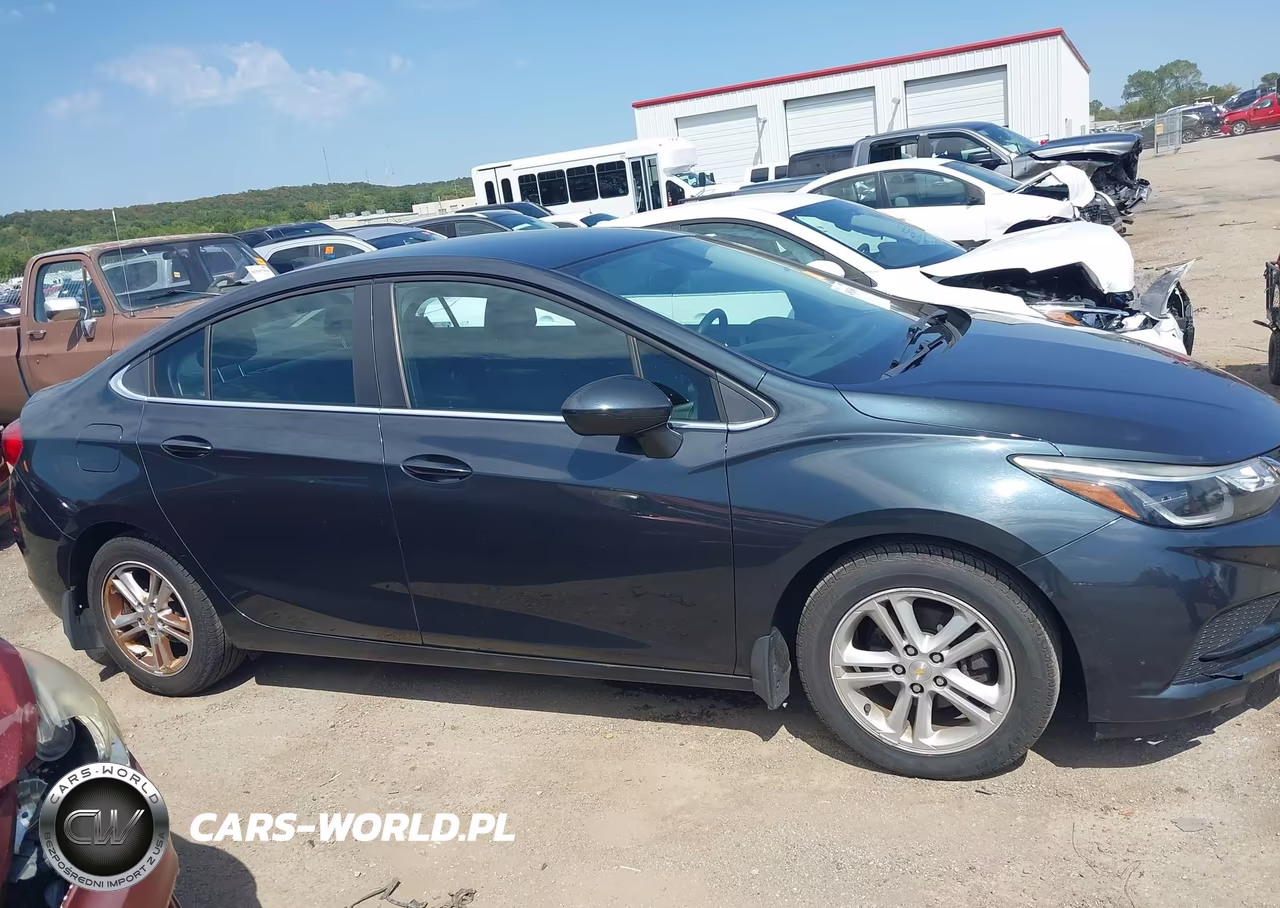 2018 Chevrolet Cruze Lt Auto VIN:1G1BE5SMXJ7110434 - 13