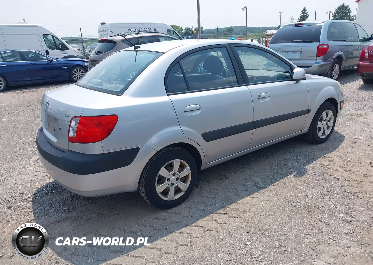 2007 Kia Rio Lx VIN:KNADE123776212768 - 4