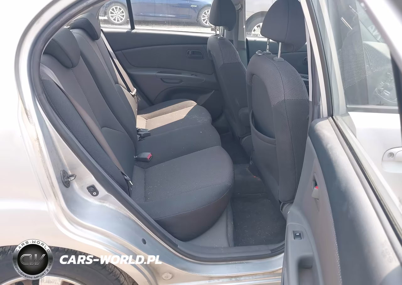 2007 Kia Rio Lx VIN:KNADE123776212768 - 8