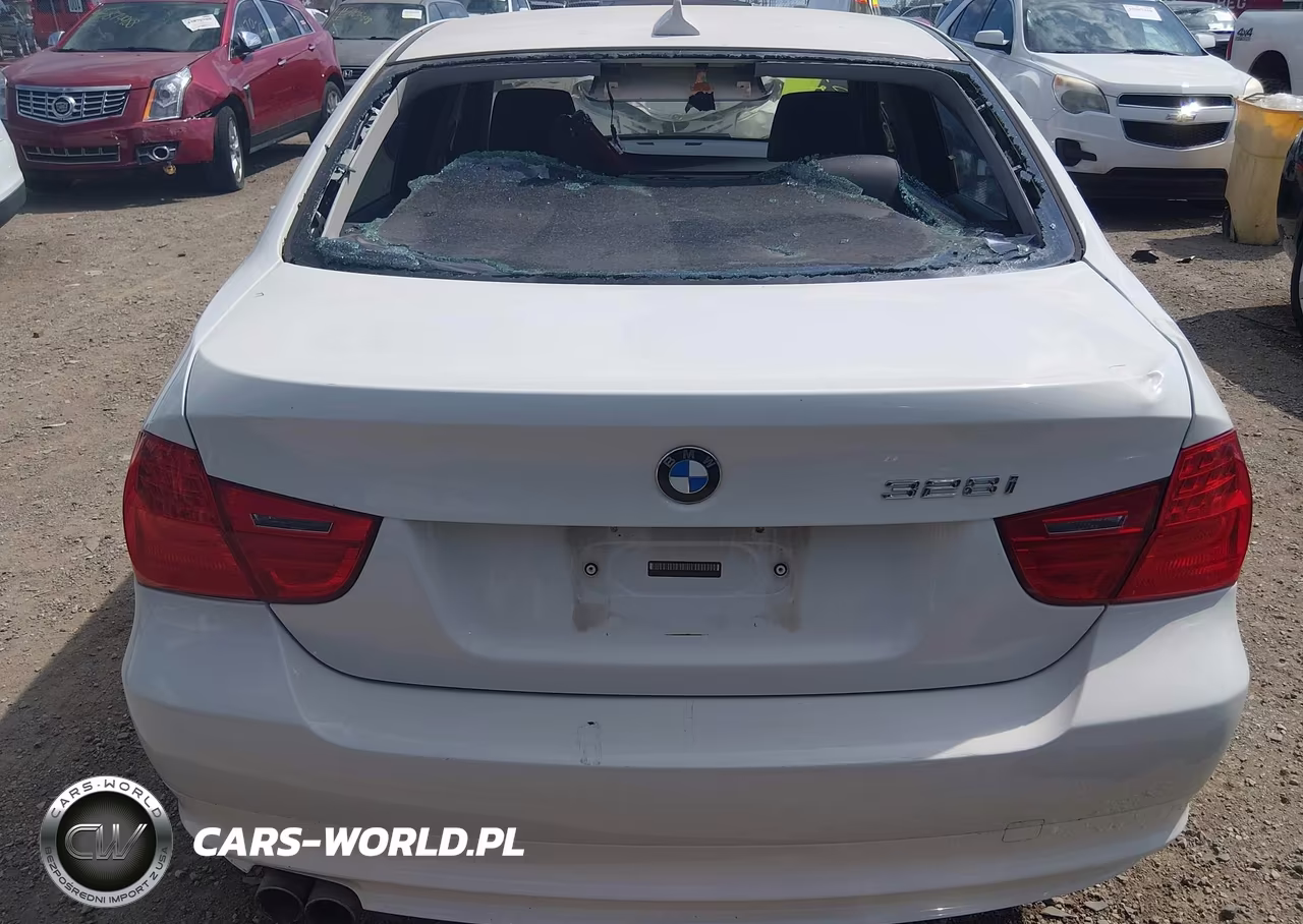2009 BMW 328I VIN:WBAPH575X9NM33814 - 16