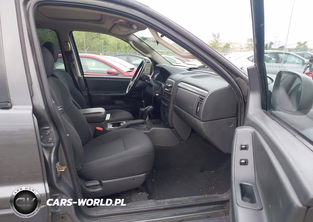 2003 Jeep Grand Cherokee Laredo VIN:1J4GW48S03C604266 - 5
