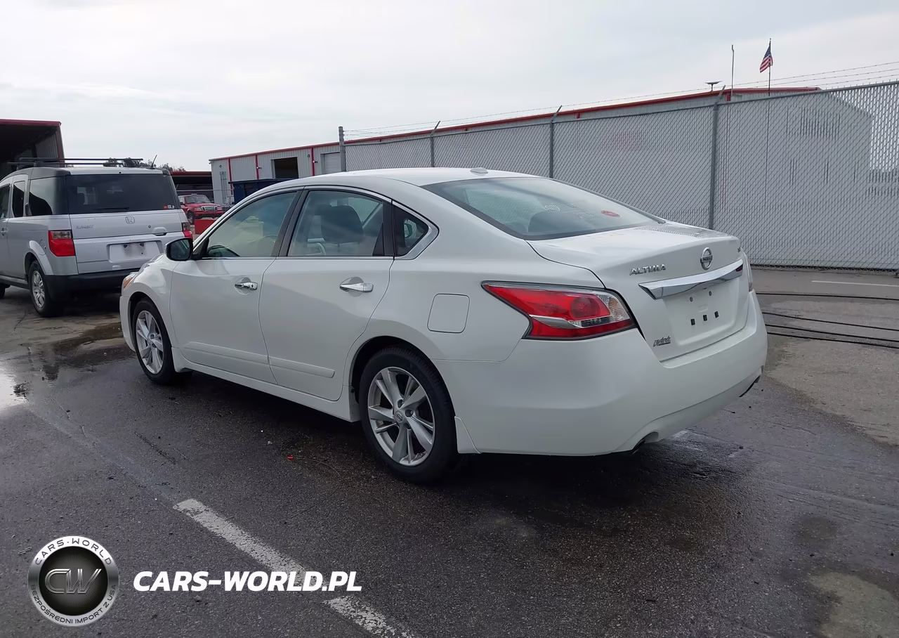 2015 Nissan Altima 2.5 Sv VIN:1N4AL3AP1FC272594 - 3