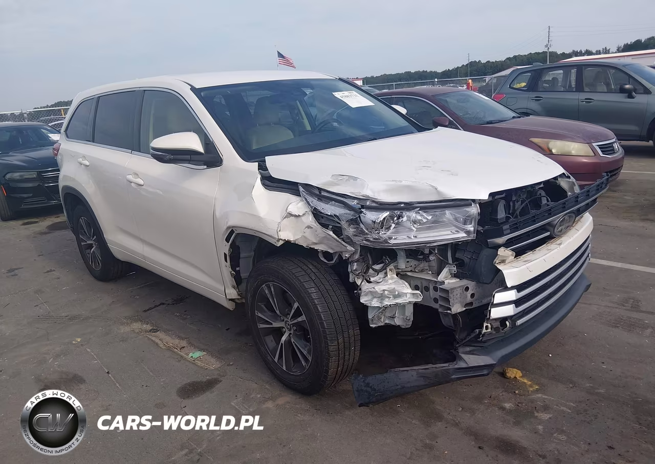 2017 Toyota Highlander Le Plus