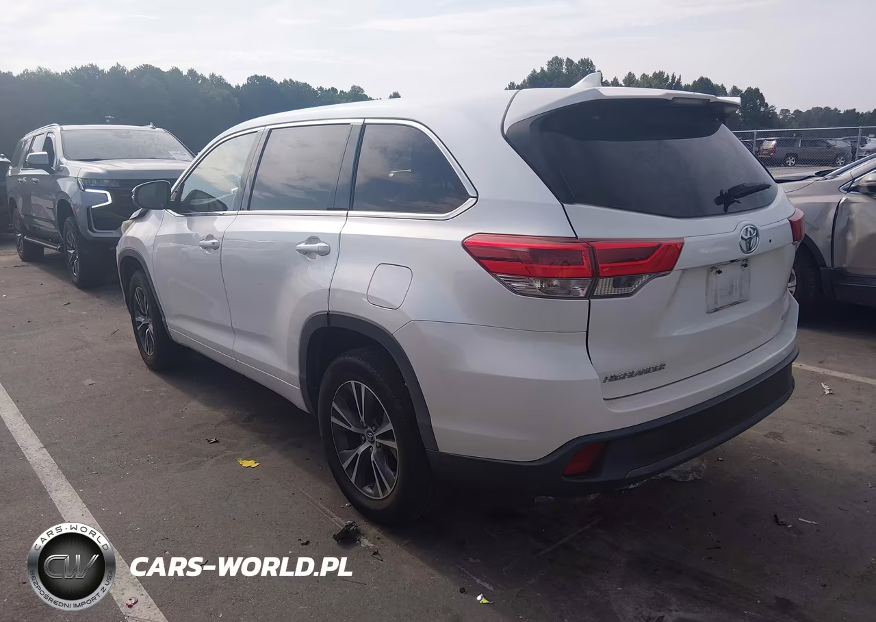 2017 Toyota Highlander Le Plus VIN:5TDZZRFH6HS208228 - 3
