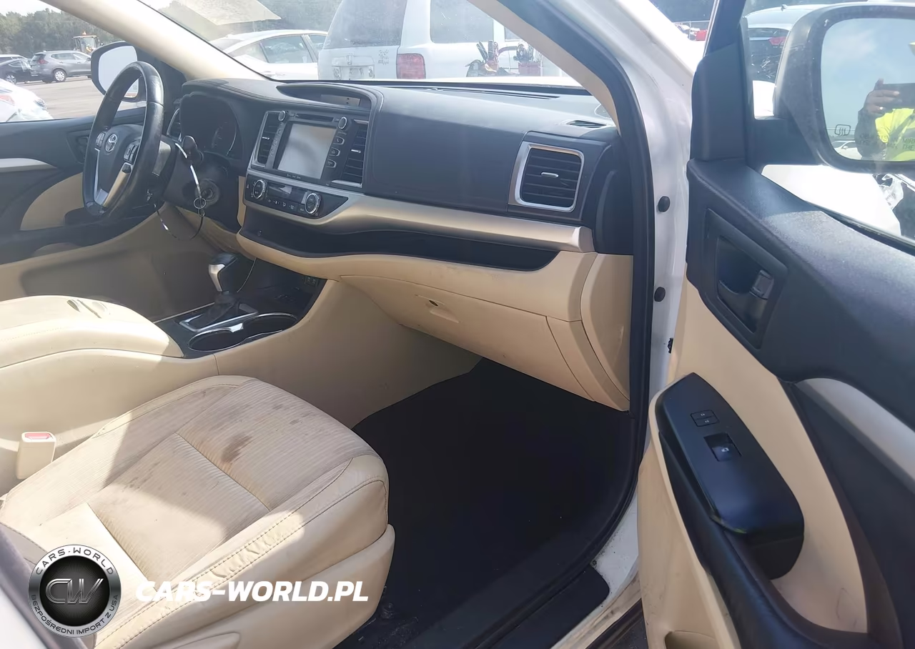 2017 Toyota Highlander Le Plus VIN:5TDZZRFH6HS208228 - 5