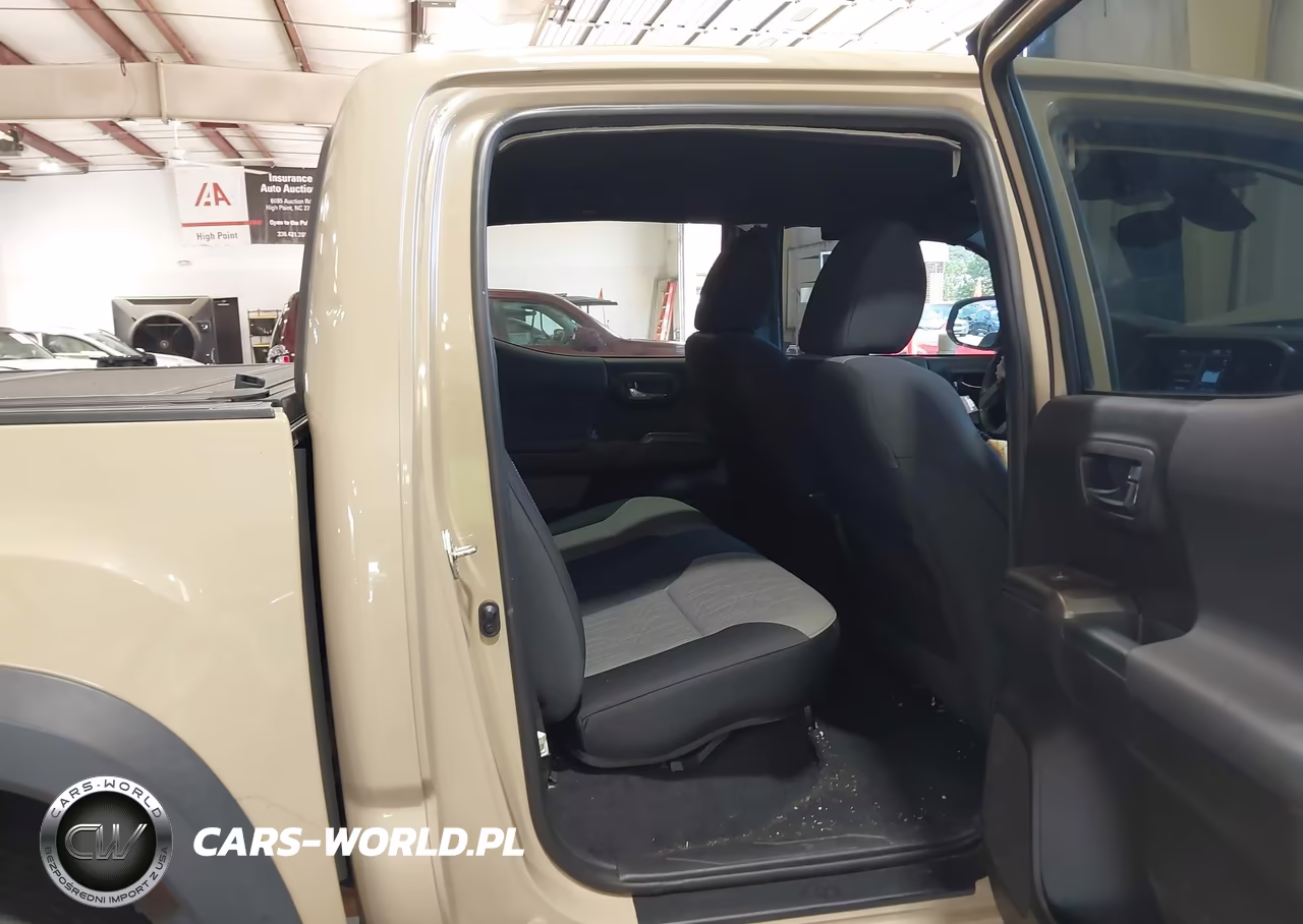 2020 Toyota Tacoma Trd Off-Road VIN:3TMCZ5AN0LM343595 - 8