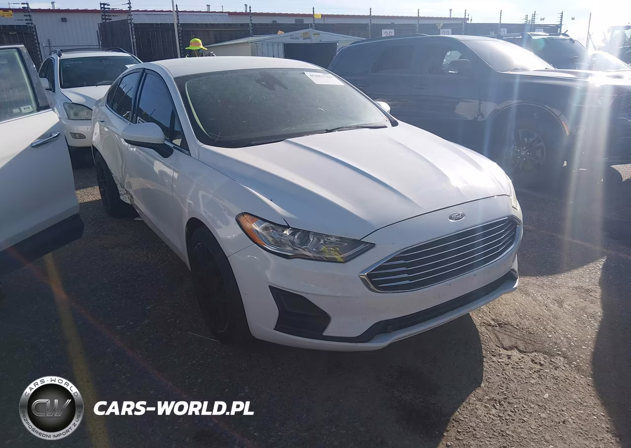 2020 Ford Fusion Se