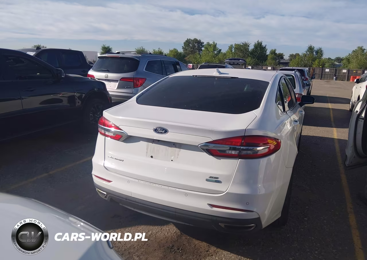 2020 Ford Fusion Se VIN:3FA6P0T99LR126867 - 16
