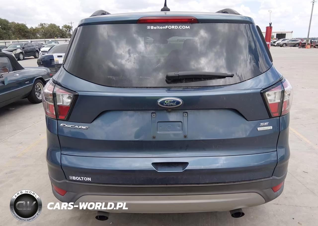 2018 Ford Escape Se VIN:1FMCU0GD4JUA36824 - 17