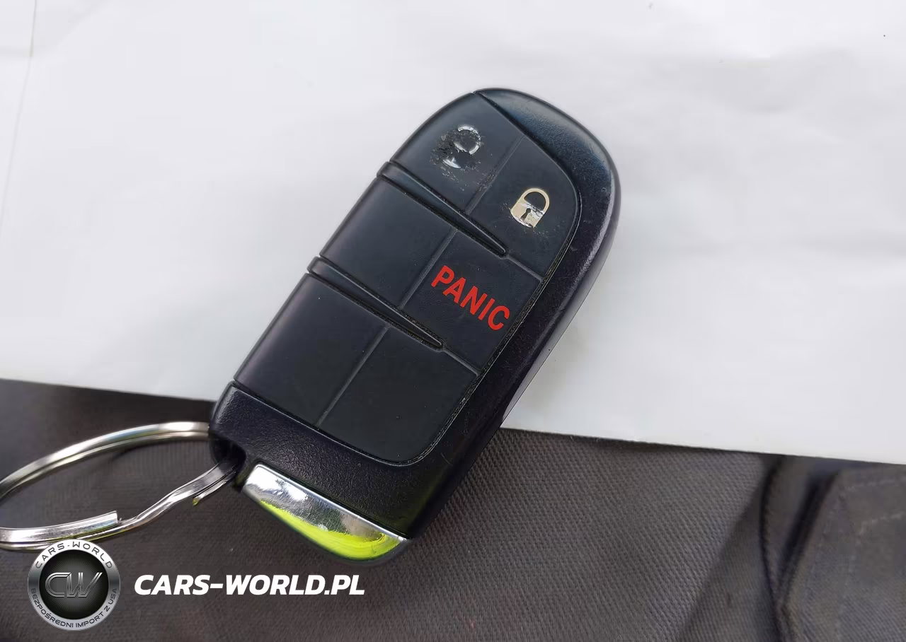 2023 Jeep Renegade Latitude 4X4 VIN:ZACNJDB17PPP10286 - 11