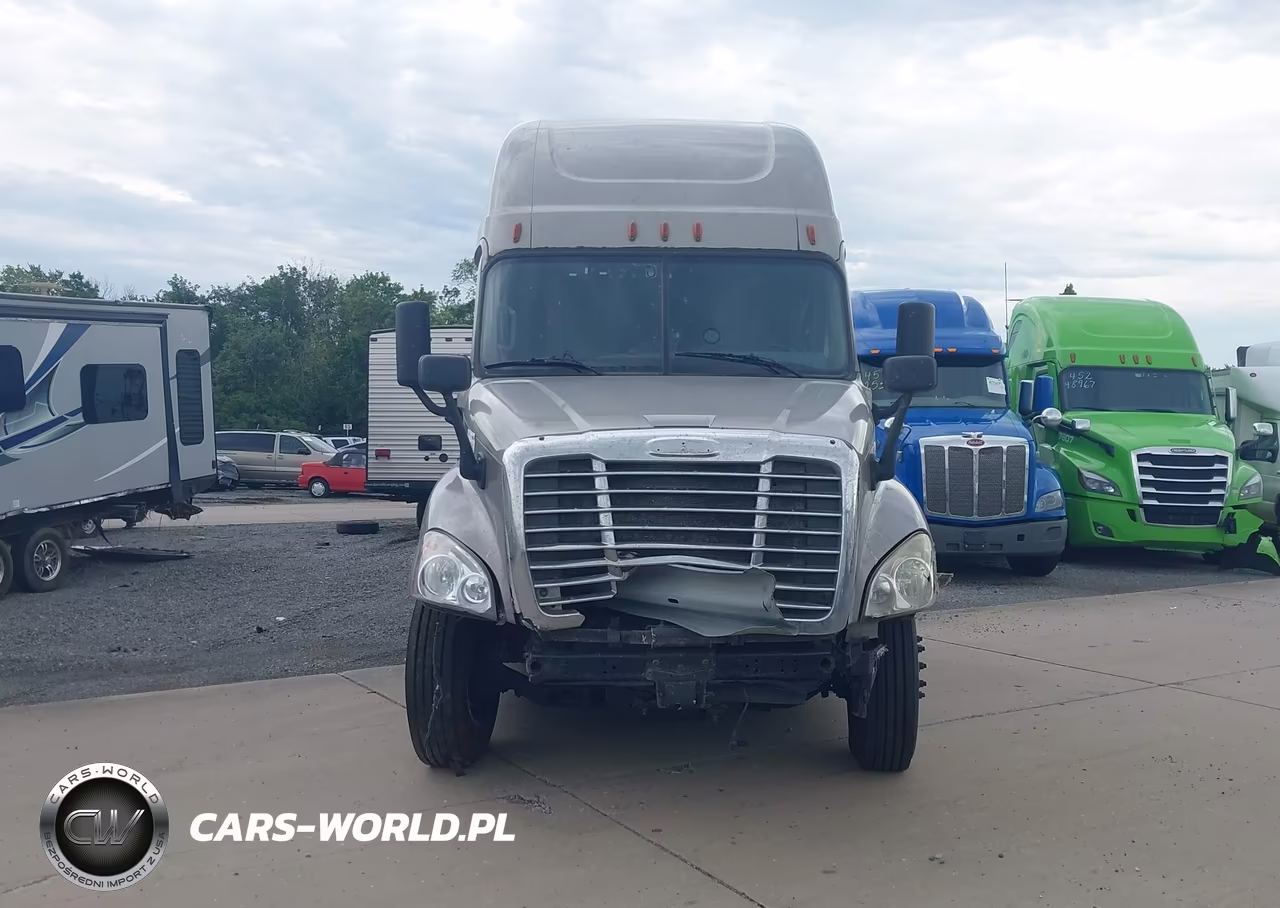 2017 Freightliner Cascadia 125 VIN:1FUJGLDR1HLHF1863 - 11