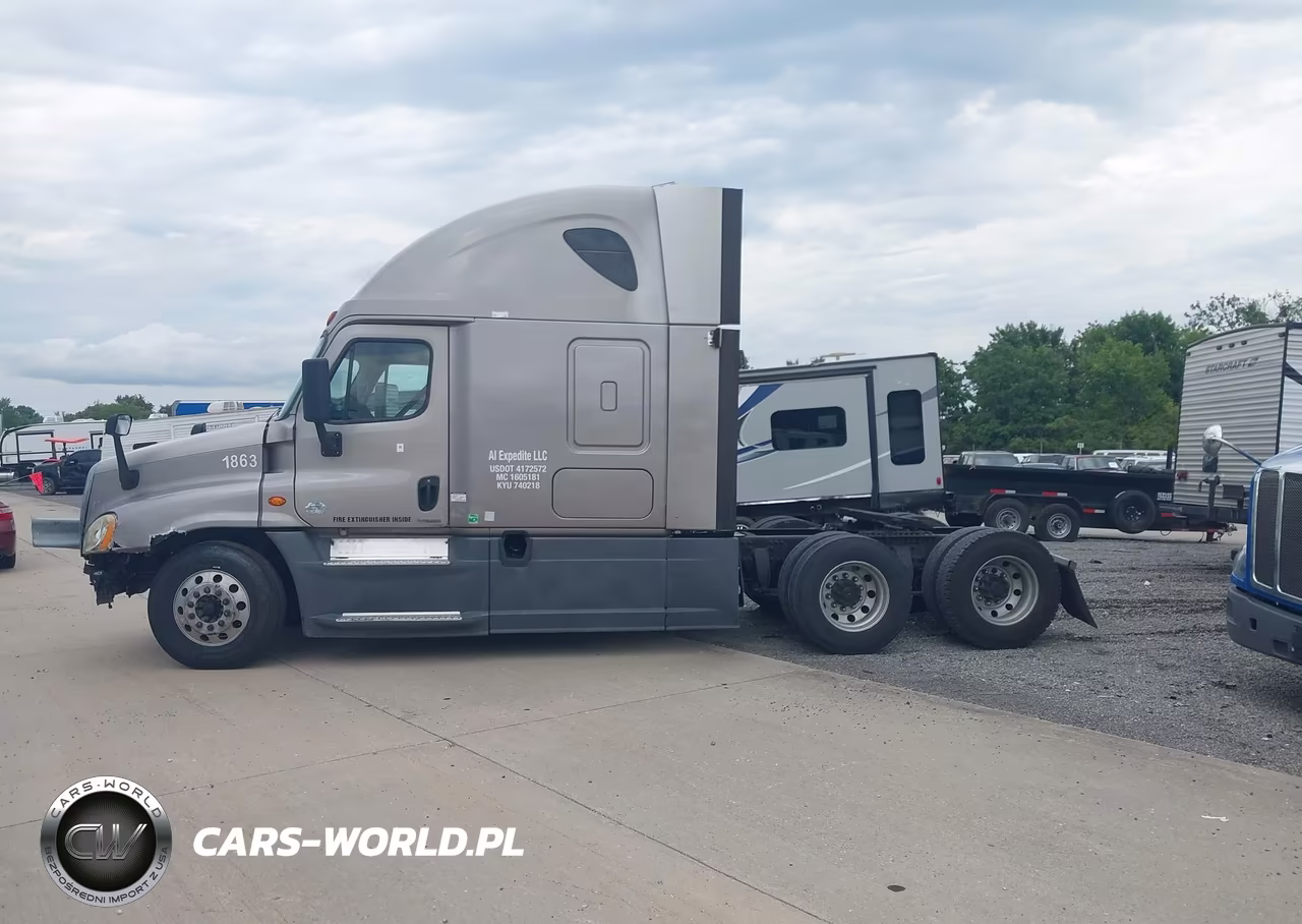 2017 Freightliner Cascadia 125 VIN:1FUJGLDR1HLHF1863 - 13