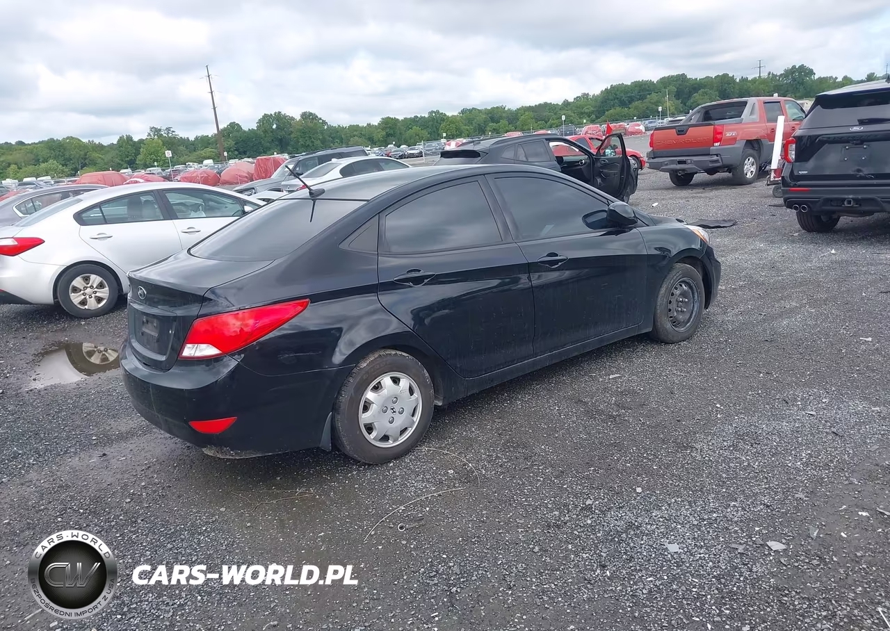 2016 Hyundai Accent Se VIN:KMHCT4AE9GU159345 - 4