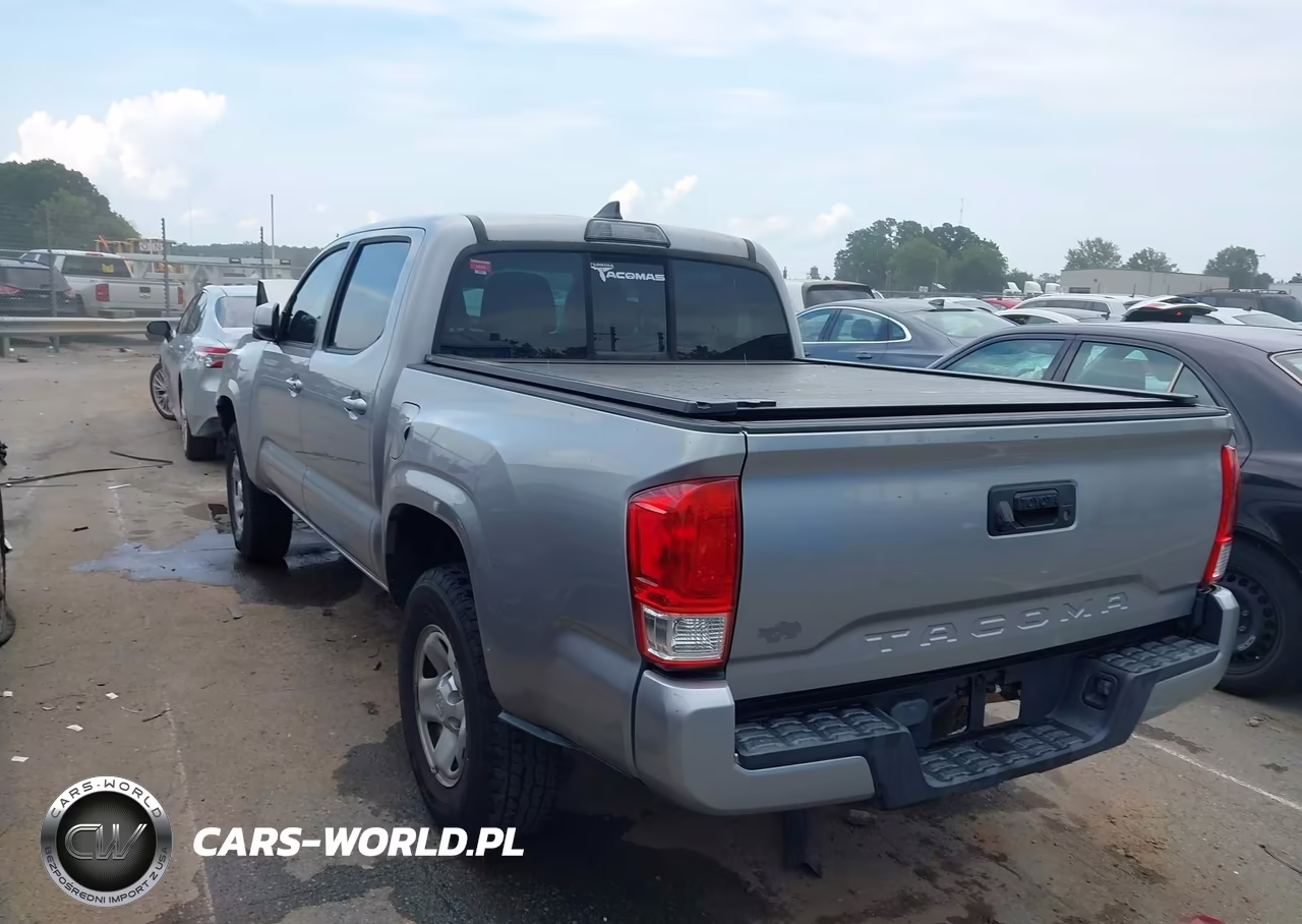 2017 Toyota Tacoma Sr VIN:5TFAX5GN1HX089577 - 3