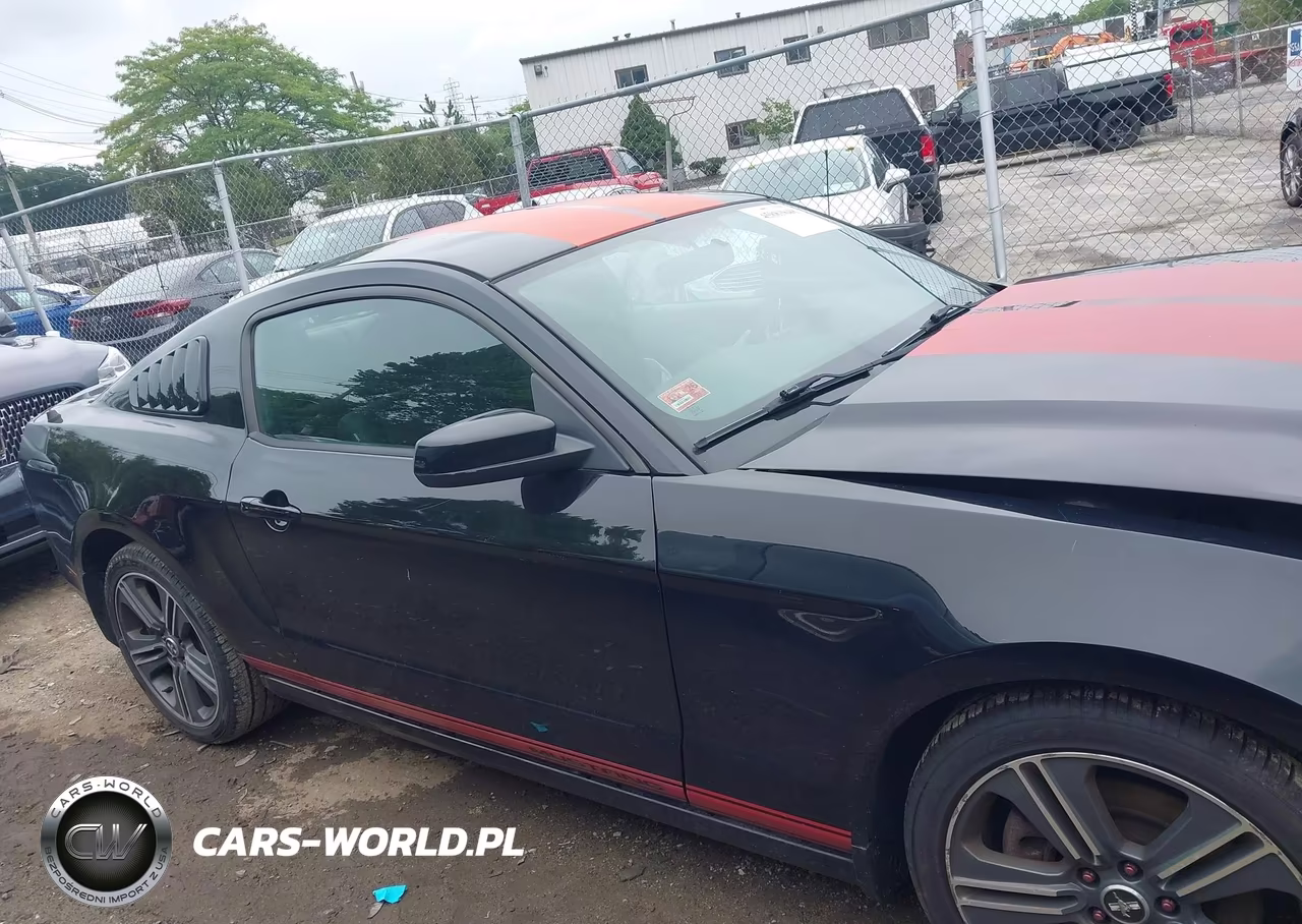 2014 Ford Mustang V6 VIN:1ZVBP8AM9E5267438 - 13