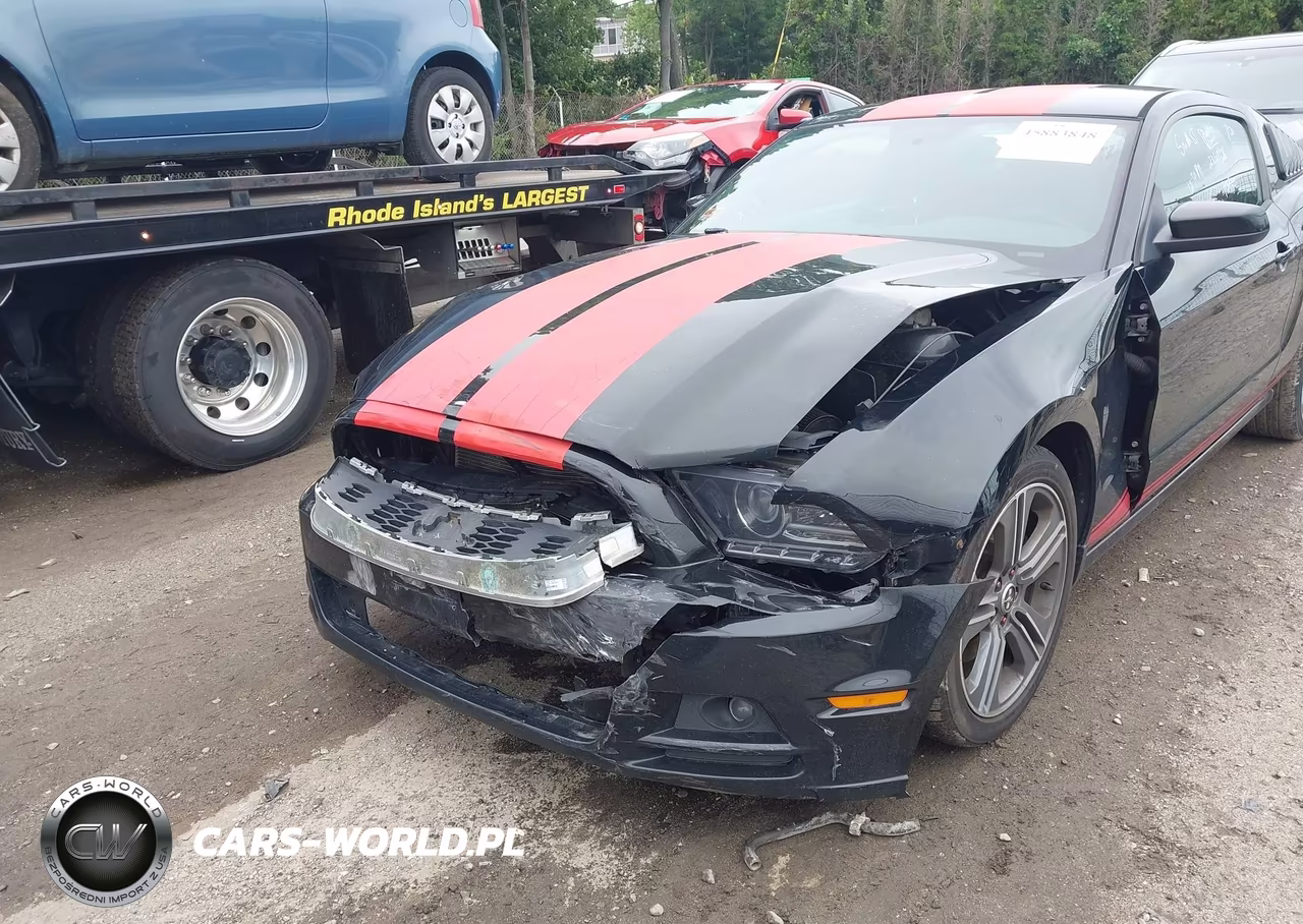 2014 Ford Mustang V6 VIN:1ZVBP8AM9E5267438 - 6