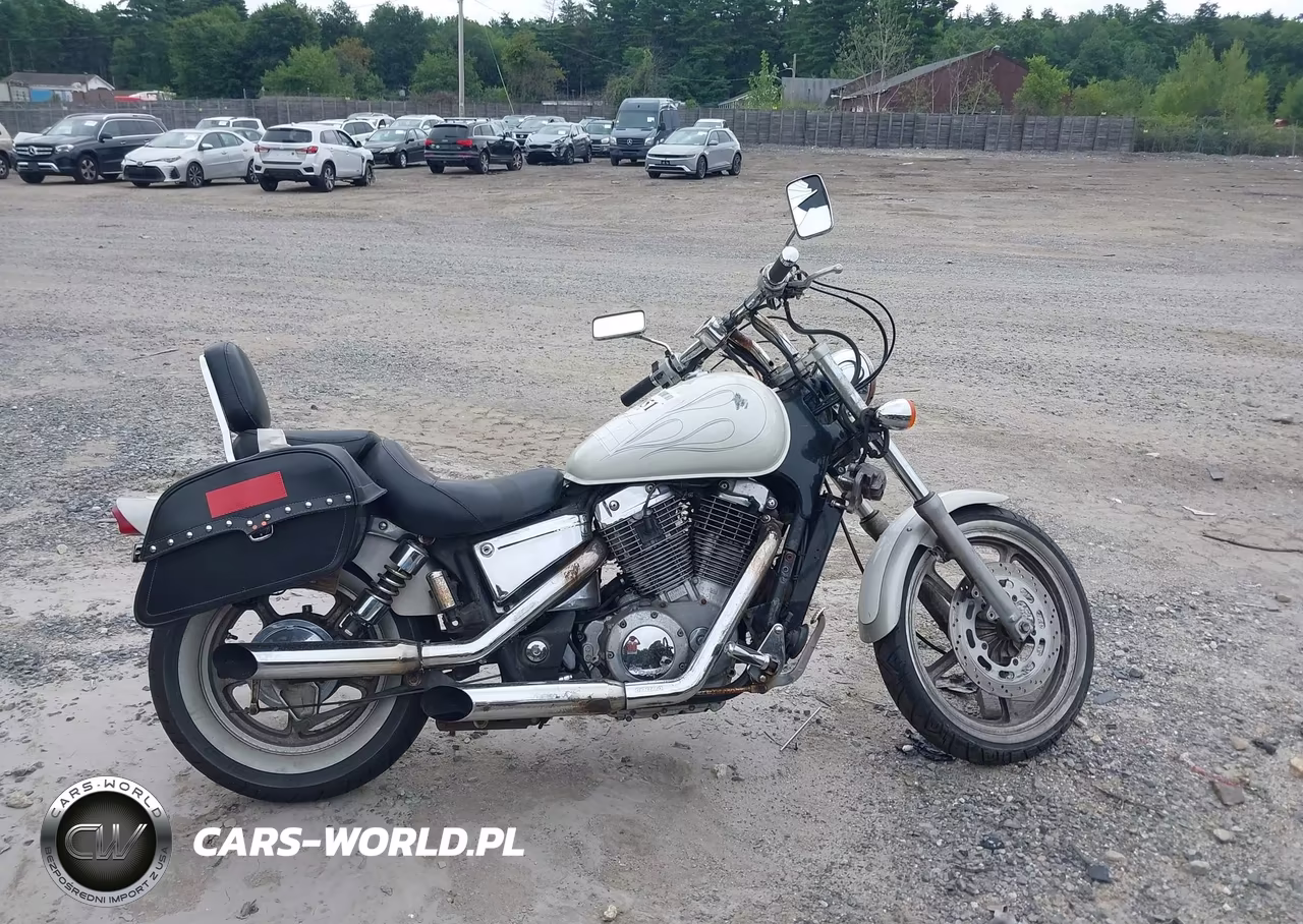 1997 Honda Vt1100 C1A VIN:1HFSC1804VA101219 - 11