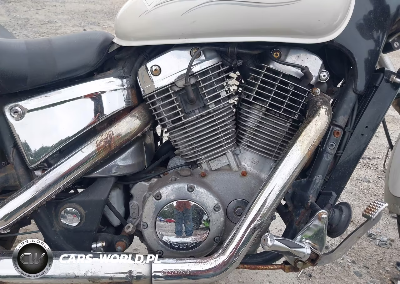 1997 Honda Vt1100 C1A VIN:1HFSC1804VA101219 - 8