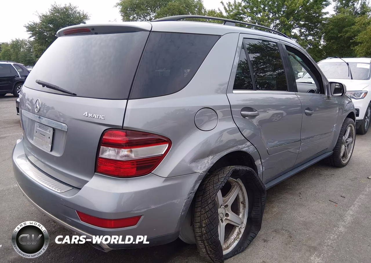 2010 Mercedes-Benz Ml 350 4Matic VIN:4JGBB8GB3AA556402 - 4
