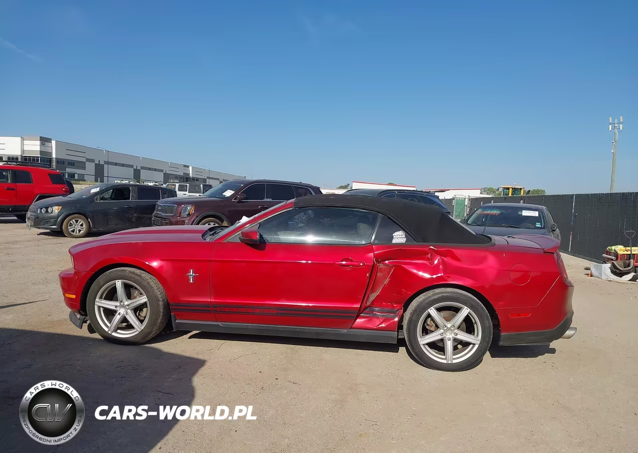 2011 Ford Mustang V6 Premium VIN:1ZVBP8EM6B5122380 - 14